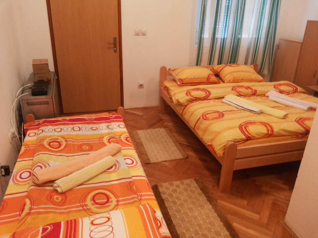 Guest House Mirijevski Konak Belgrado Exterior foto
